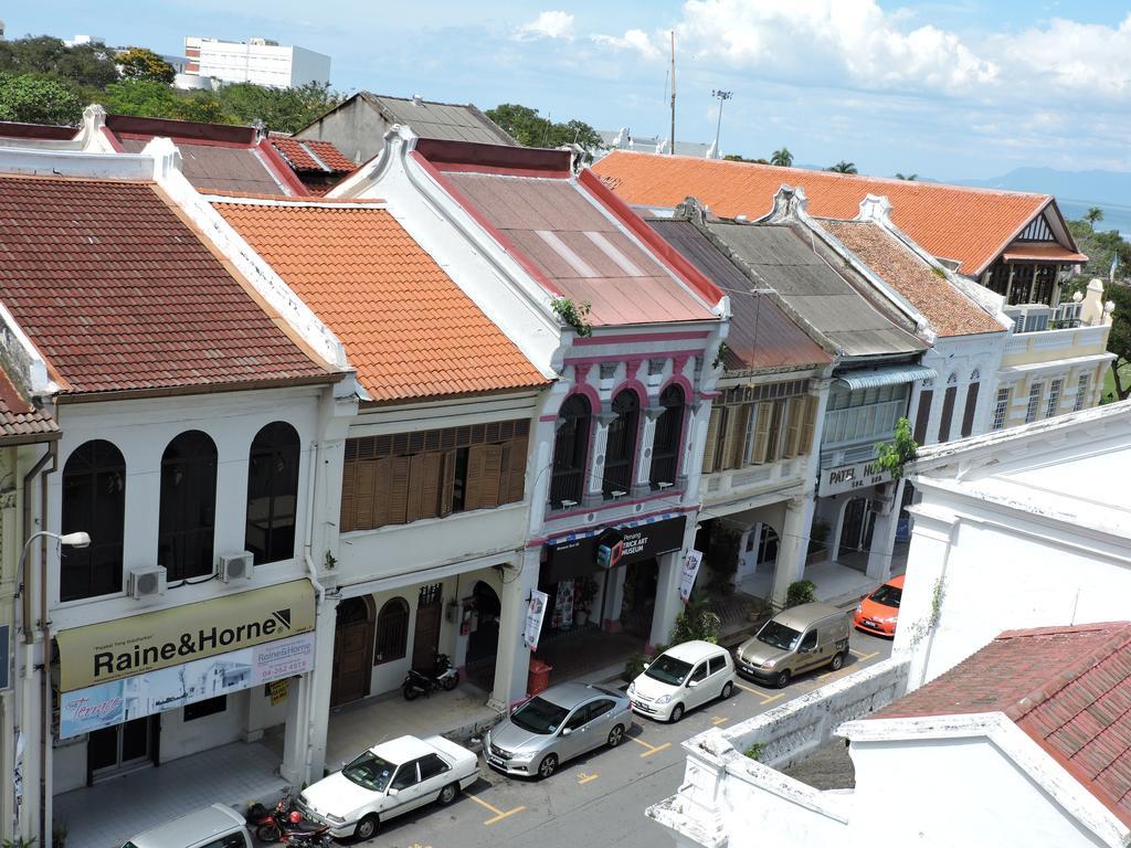 Merlin Hotel Penang Джорджтаун Экстерьер фото