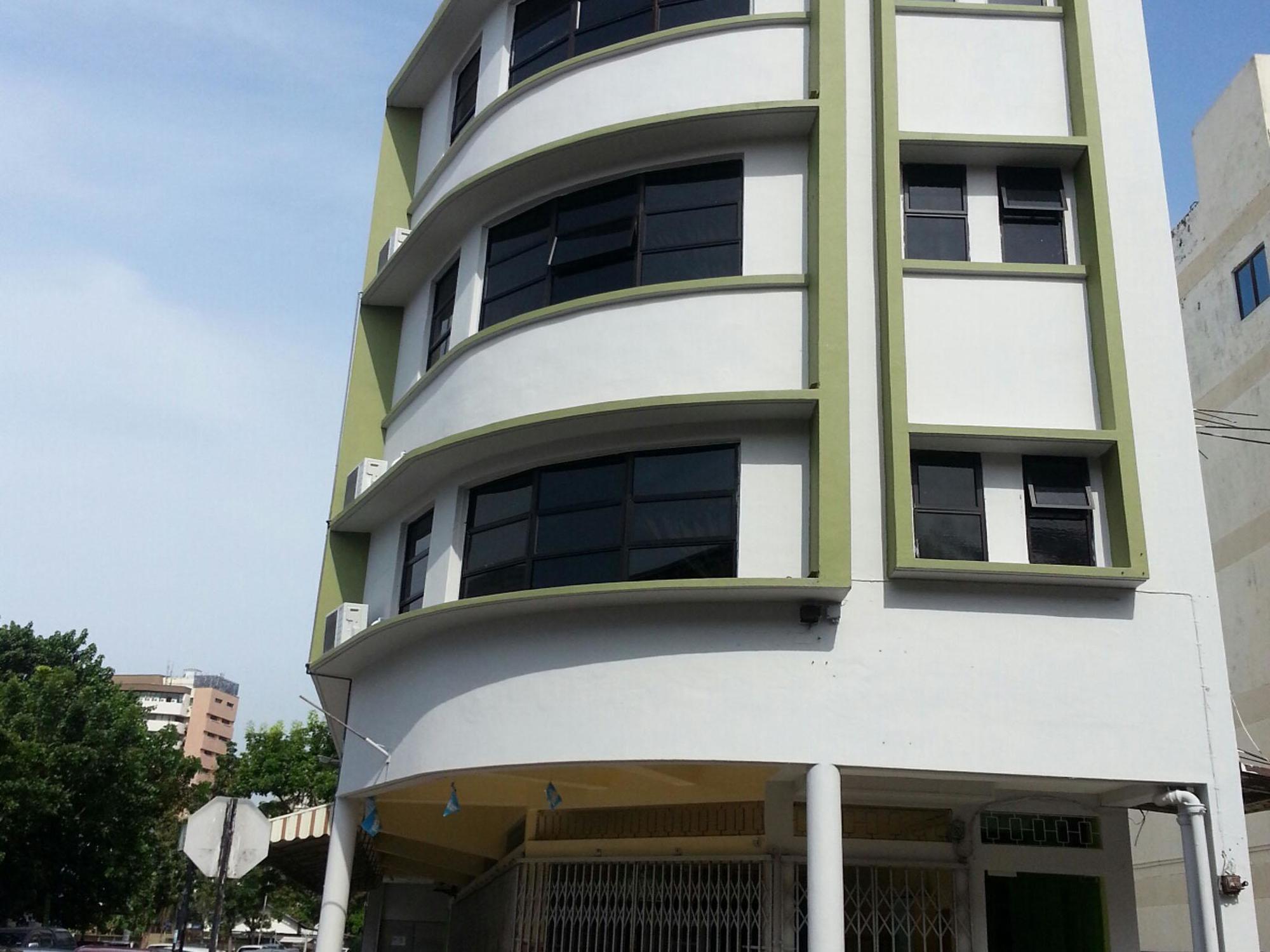 Merlin Hotel Penang Джорджтаун Экстерьер фото